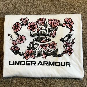 Under Armour tshirt with floral design around logo. Size XS